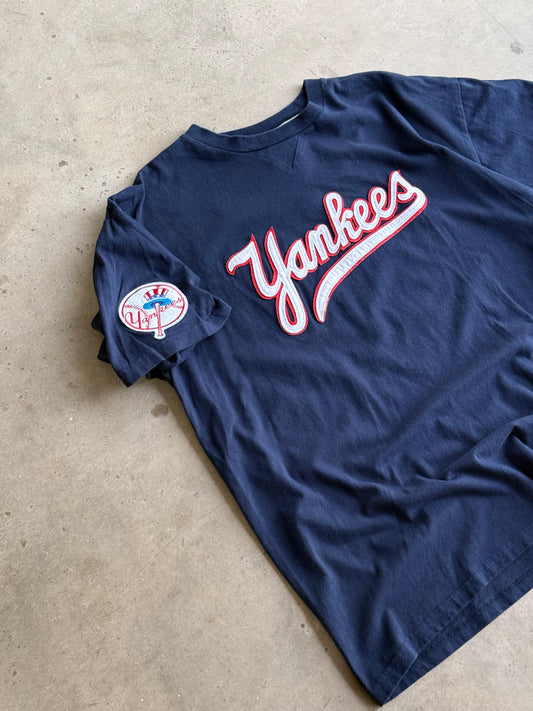 Vintage Nike Yankees Tee - L