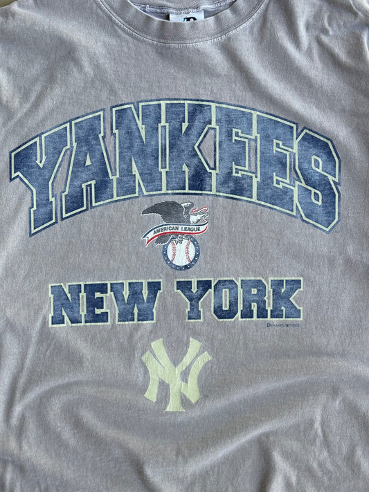 Vintage Cropped & Faded Yankees Tee - XL