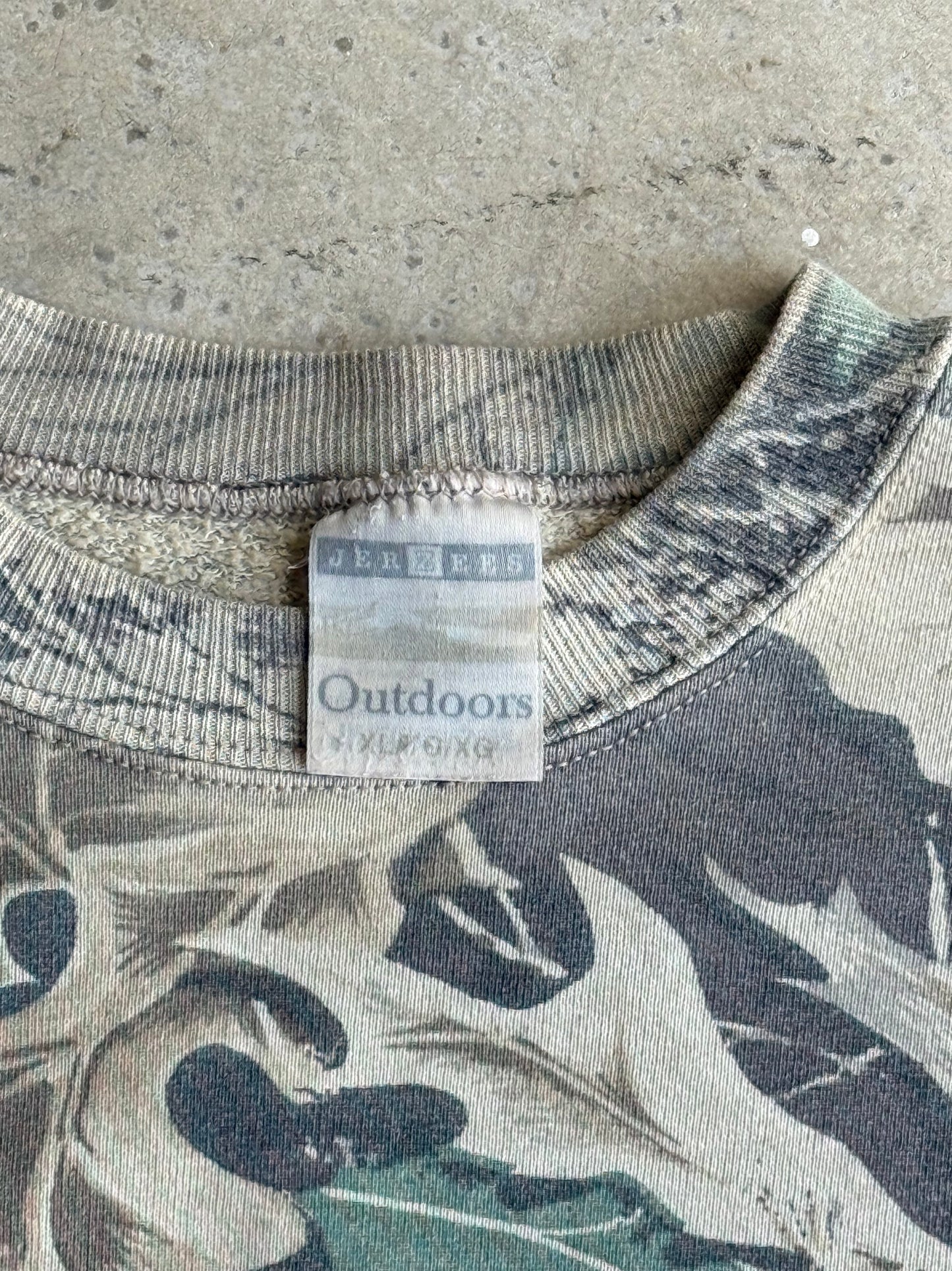 Vintage Real Tree Camo Crew - L
