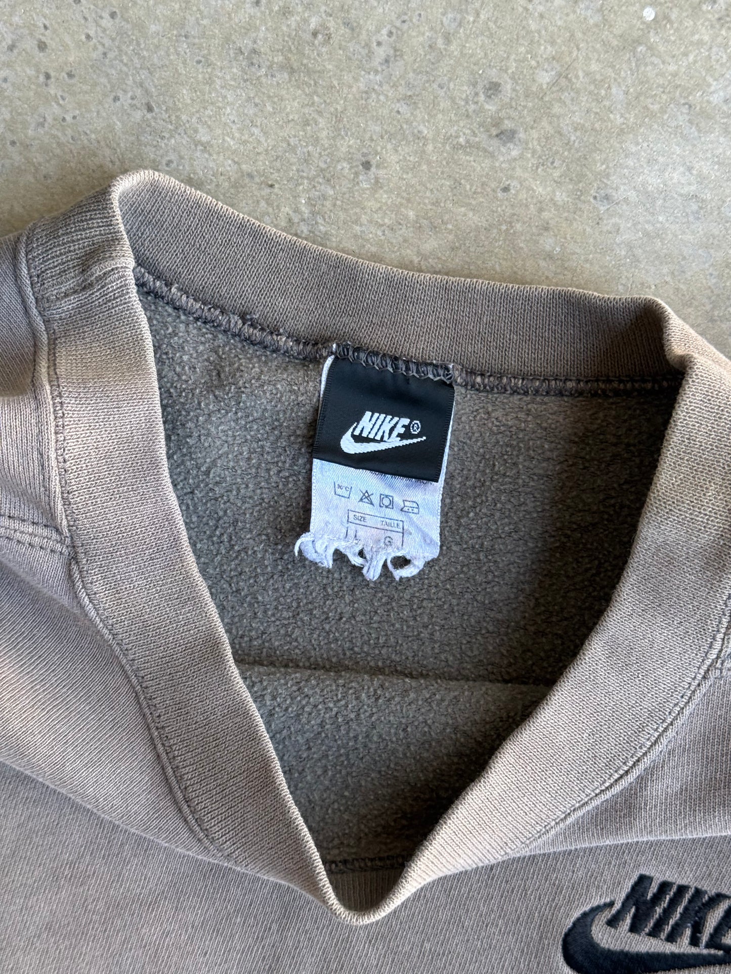 Vintage 90s Brown Nike Spell Out Crew - L