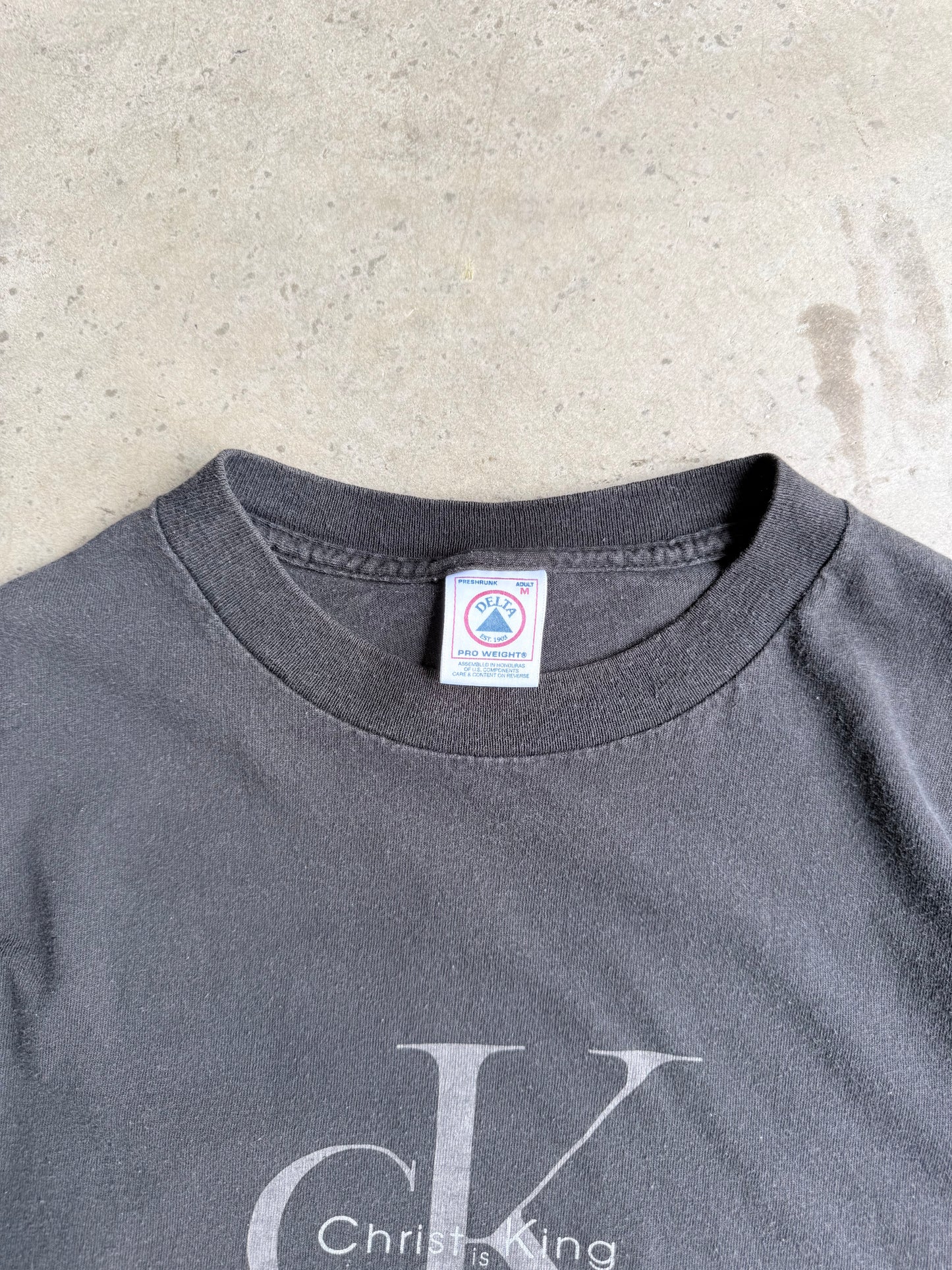 Vintage Christ Is King Tee - M
