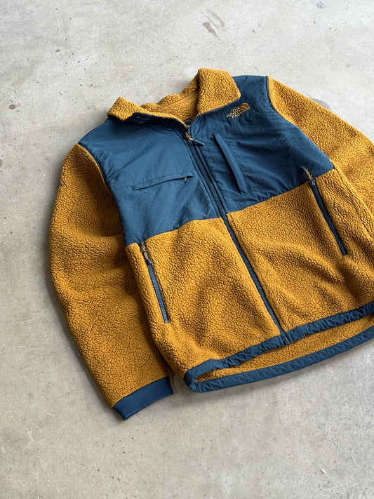 Vintage North Face Deep Pile Fleece - S