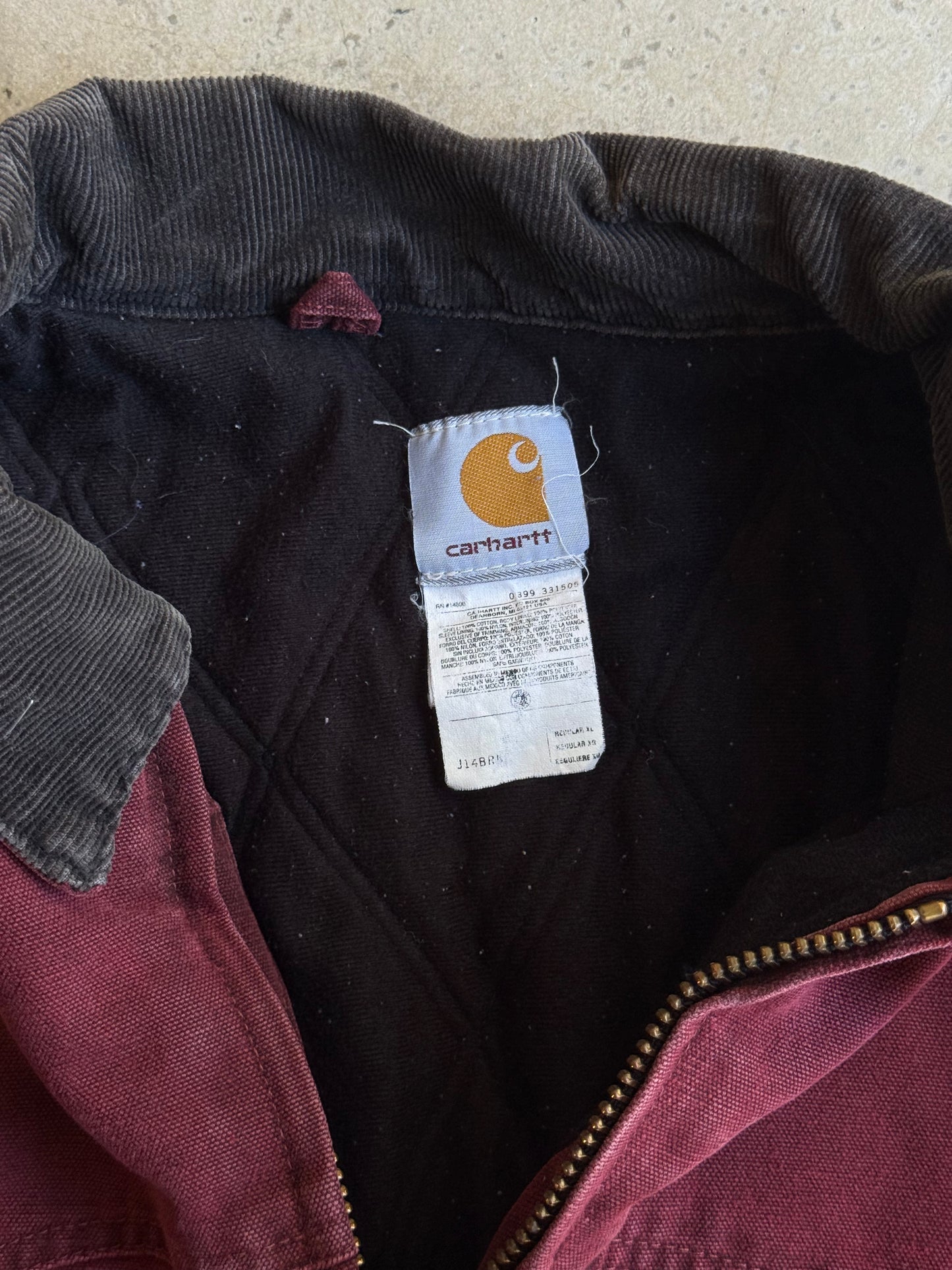 Vintage Crimosn Red Santa Fe Carhartt Jacket - XL