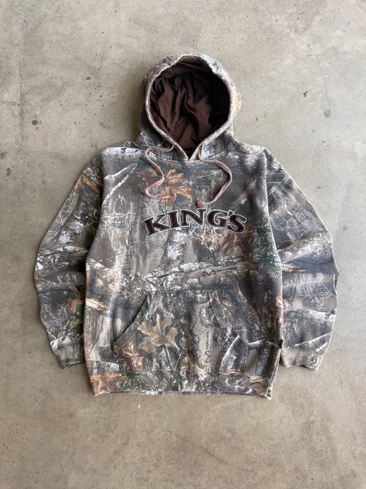 17 Vintage Kings Camo Hoodie - M