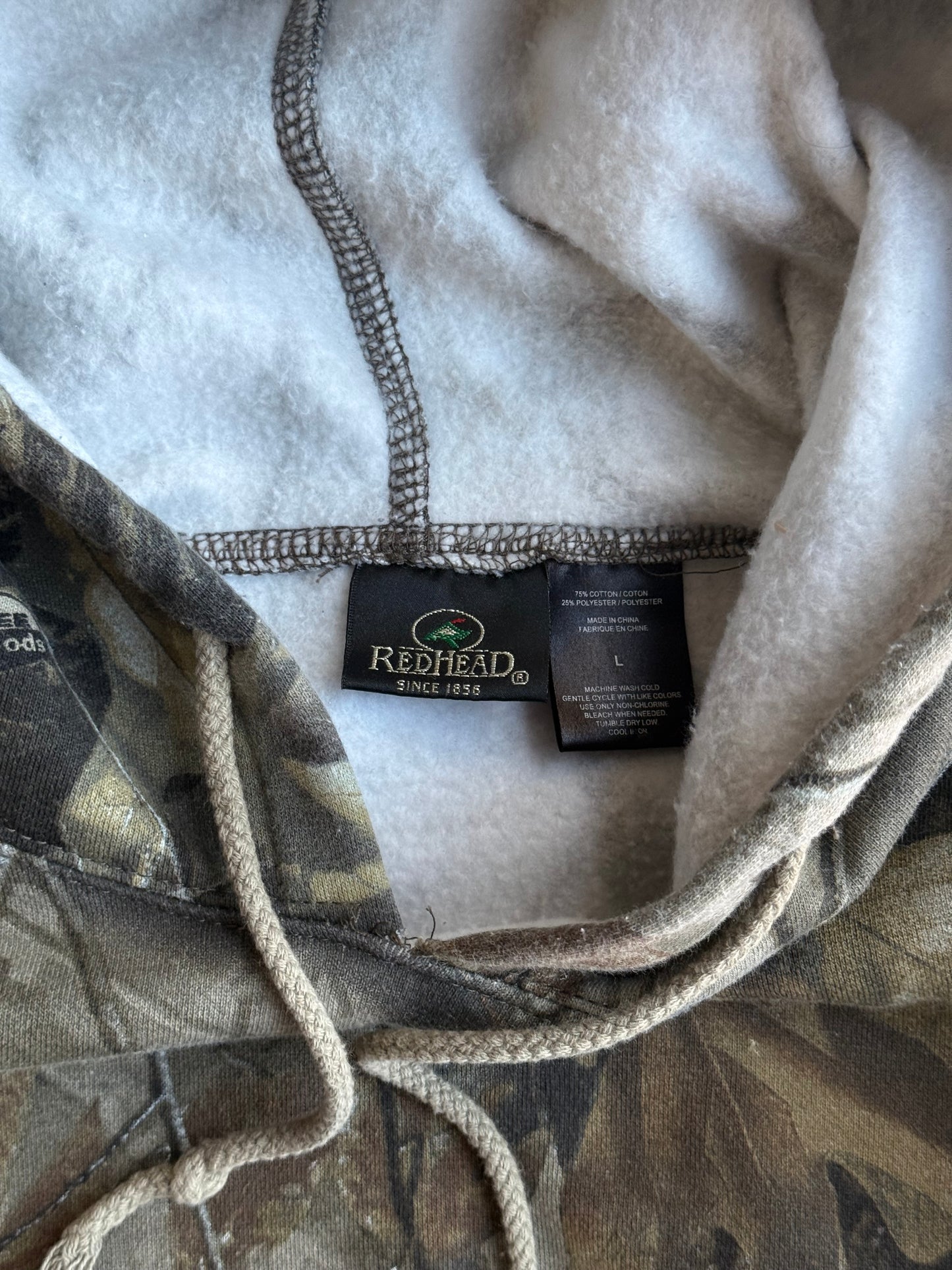 20 Vintage Camo Hoodie - L