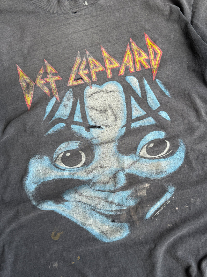 Vintage Faded/Distressed Def Leppard Tee - L