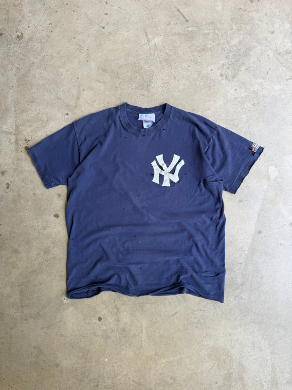 Vintage Thrashed Single Stitched Yankees Tee - XL
