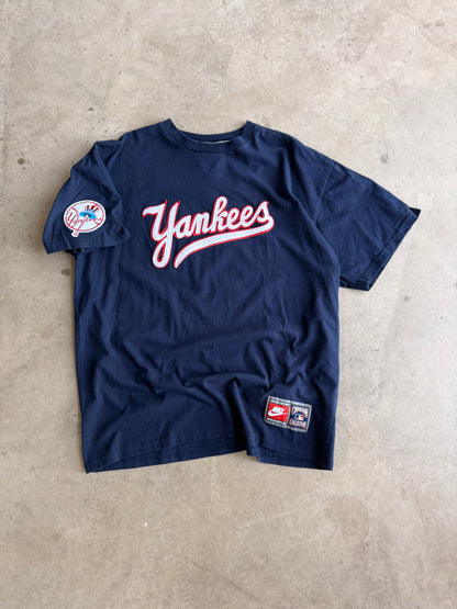 Vintage Nike Yankees Tee - L