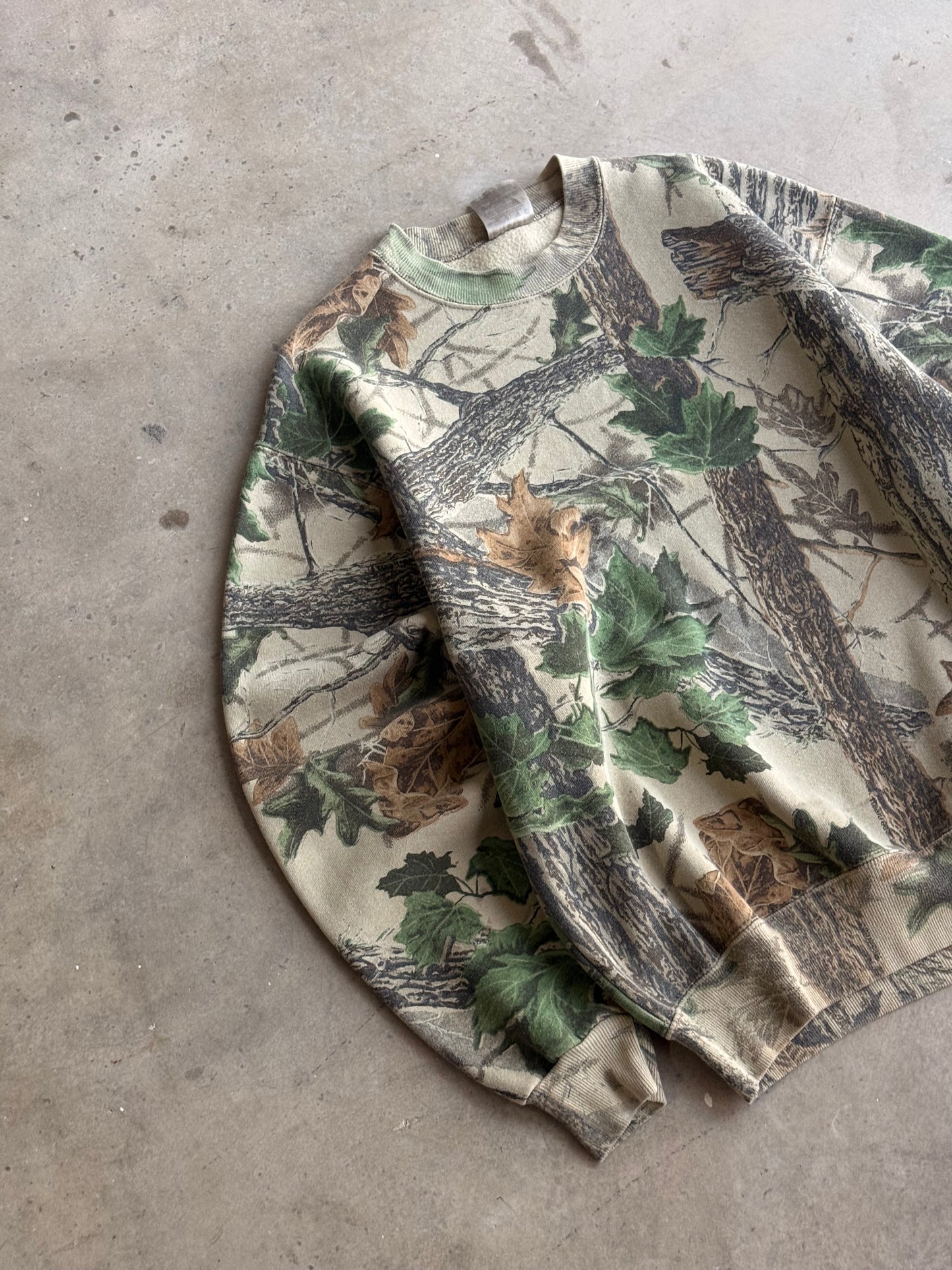 24 Vintage Faded Camo Crew - S