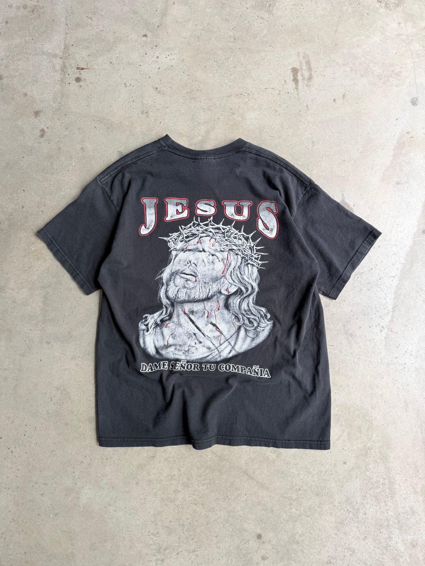Vintage Spanish Jesus Graphic Tee - L