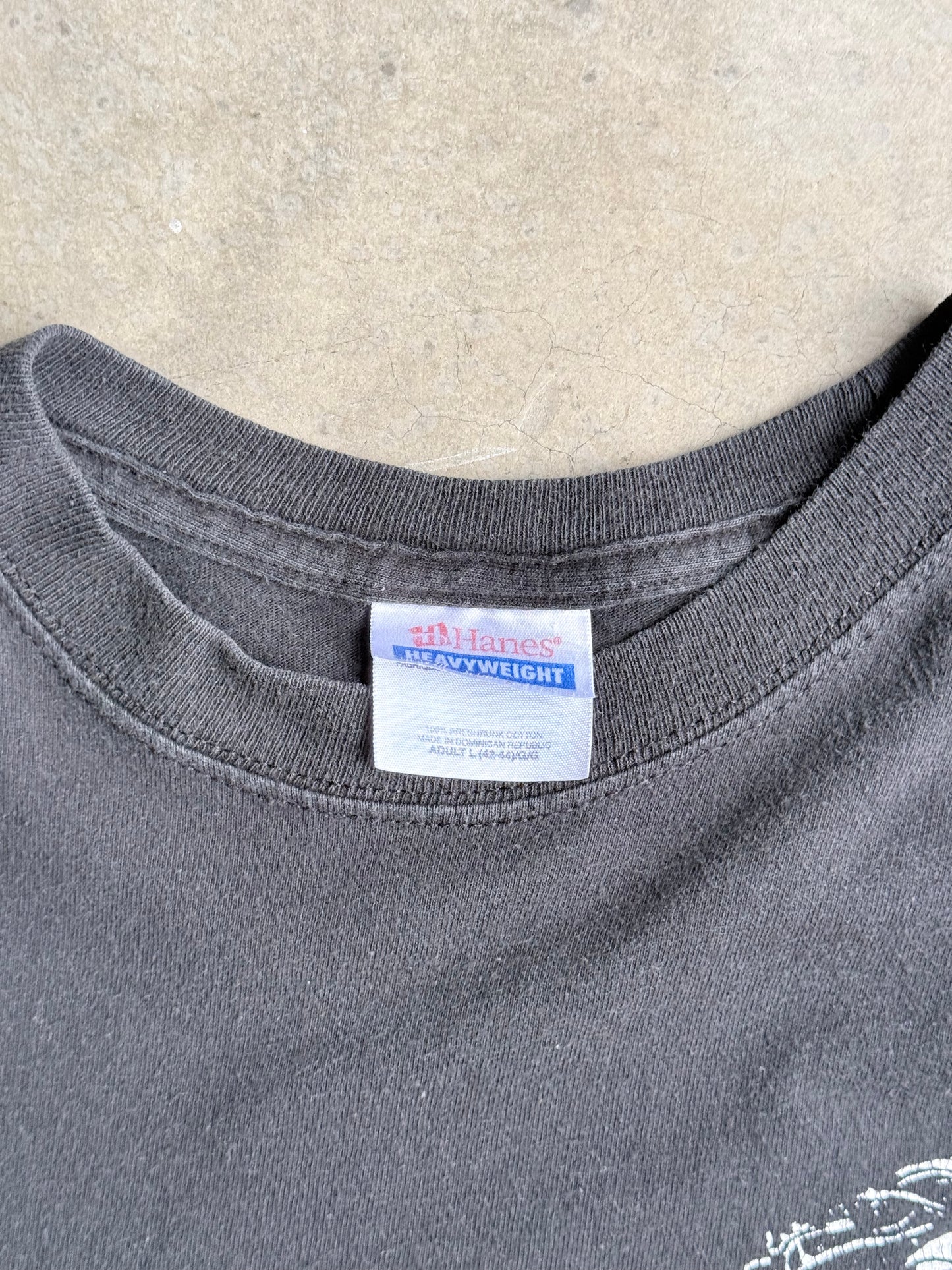 Vintage Spanish Jesus Graphic Tee - L