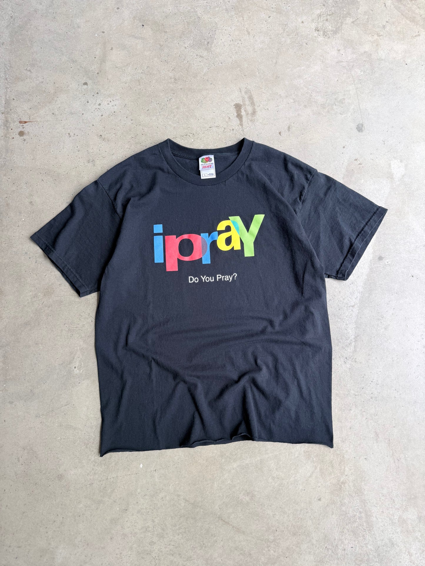 Vintage I Pray Graphic Tee - L