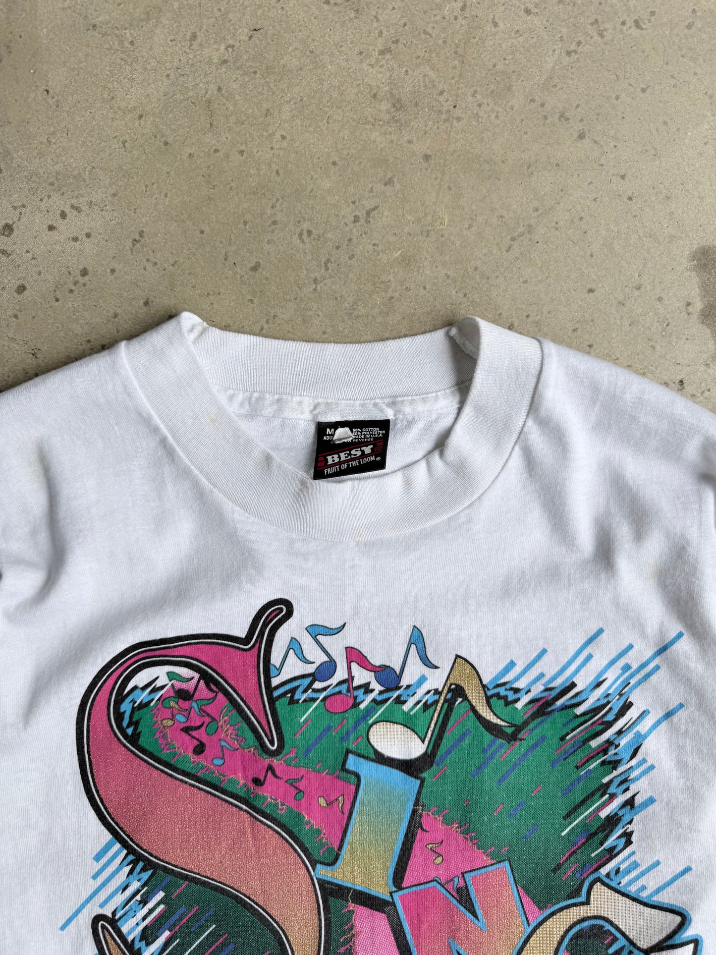 Vintage Sing Onto The Lord Jesus Tee - L
