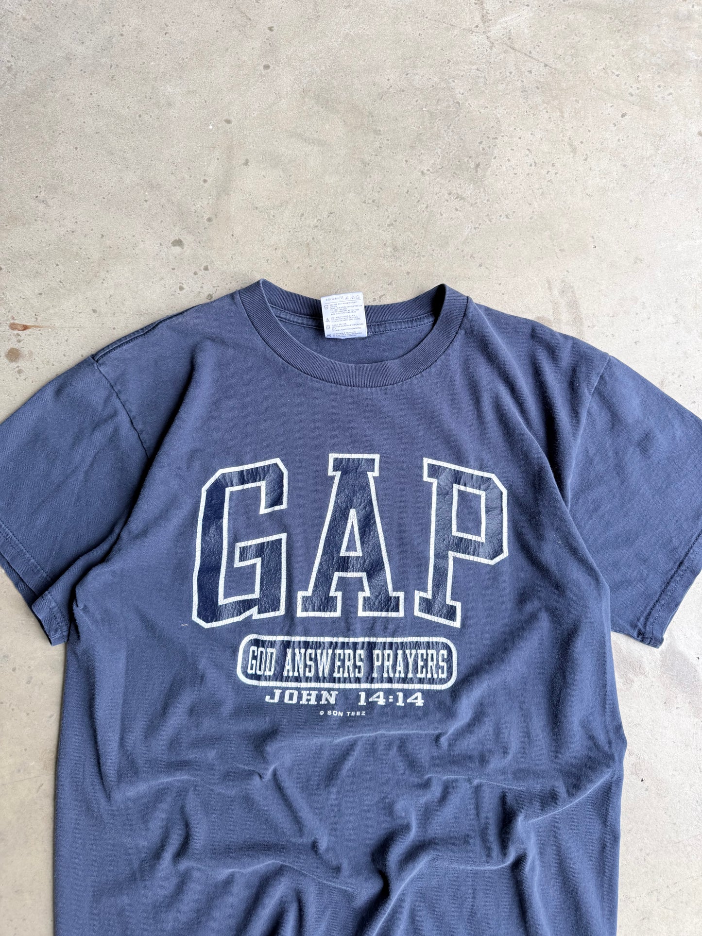 Vintage GAP Tee - L