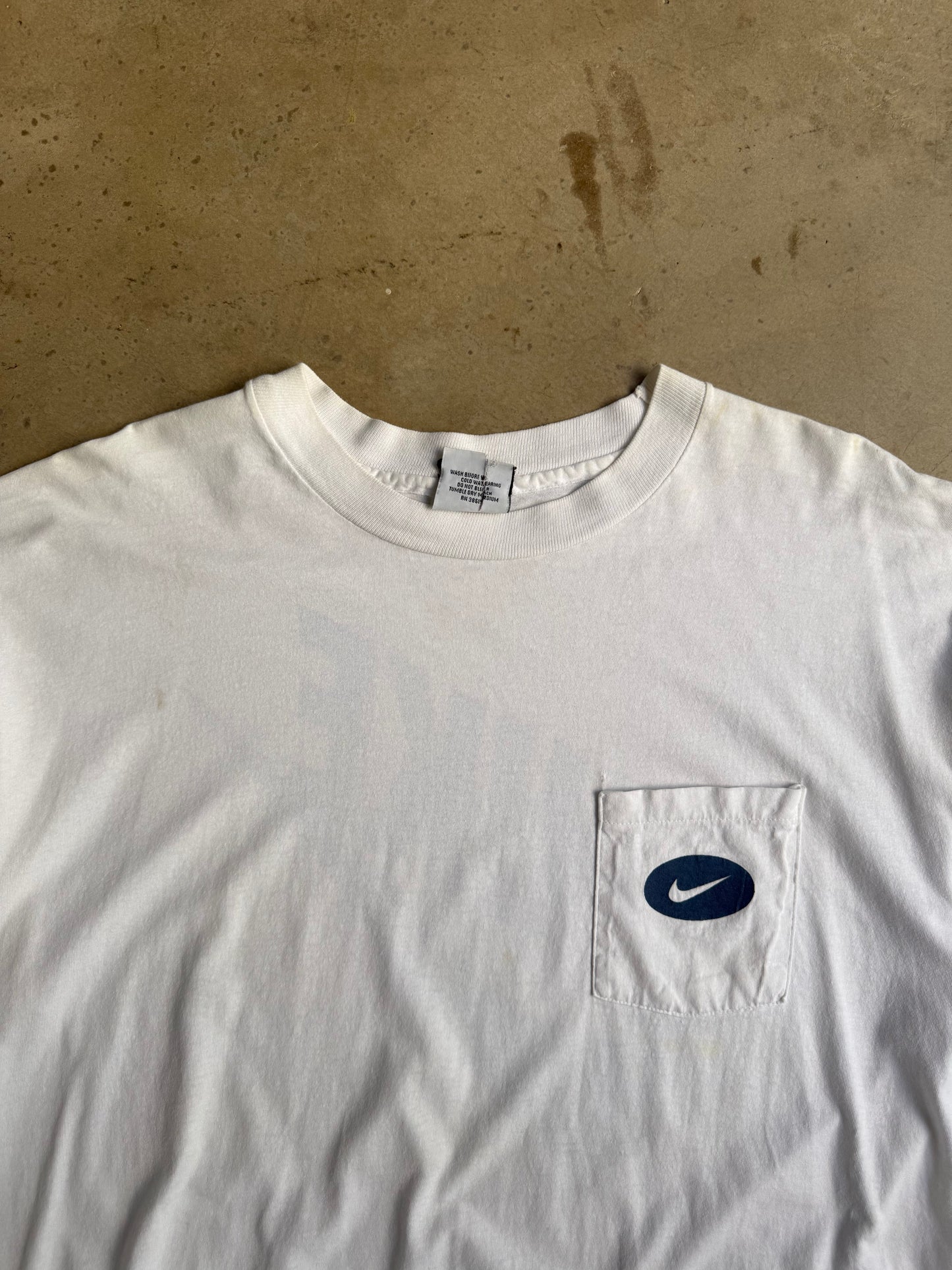 Vintage 90s Bootleg Nike Tee - XL