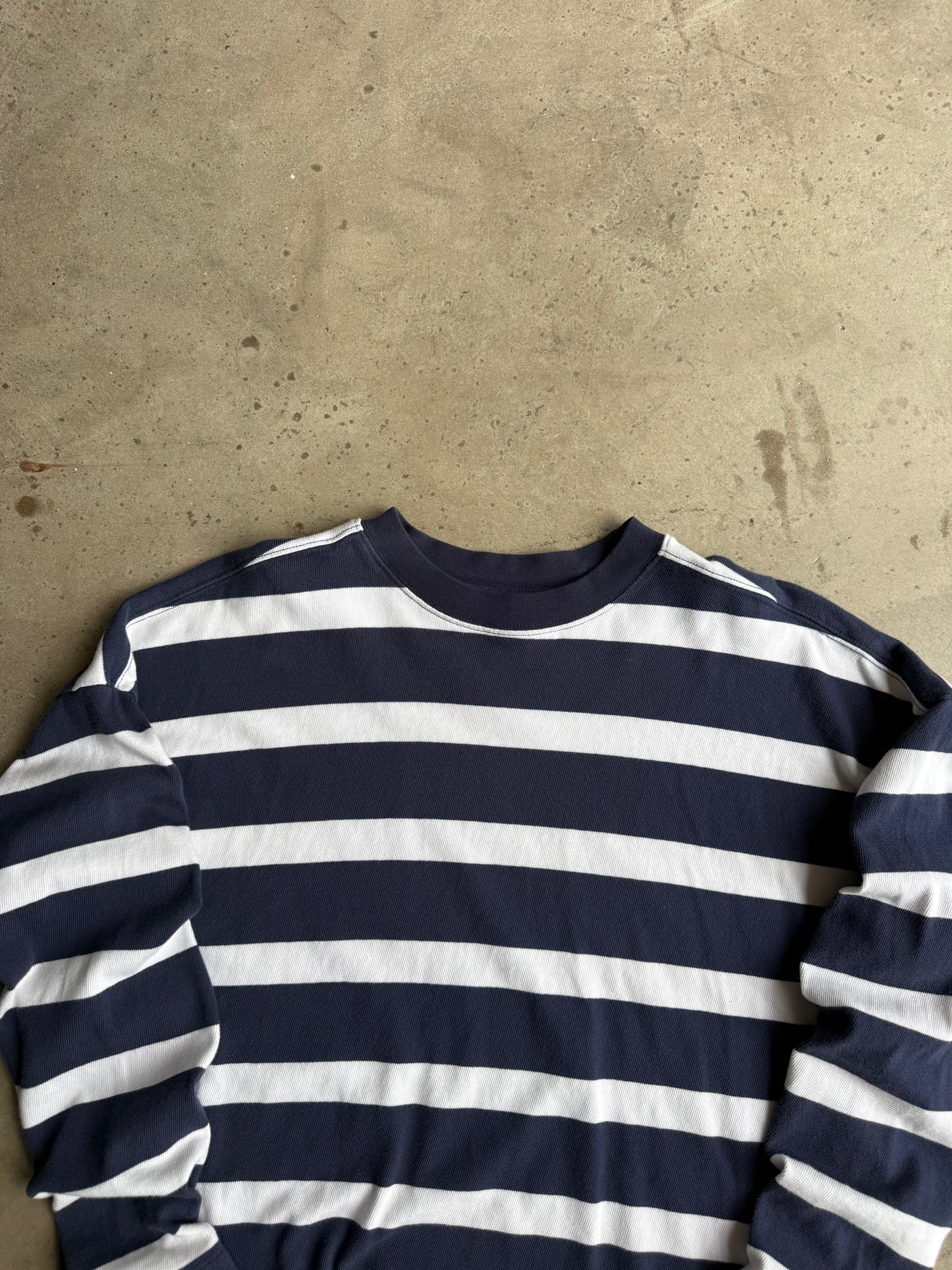 Vintage Blue Pinstripe Long Sleeve Tee - M