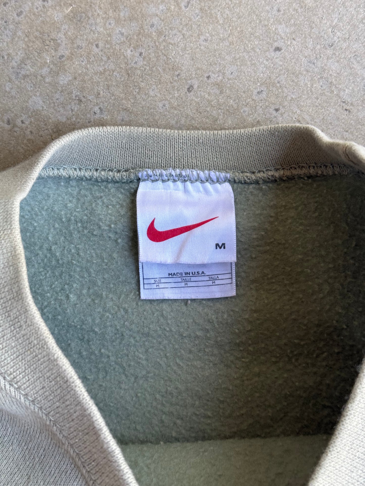 Vintage 90s Nike Sage Green Crew - M