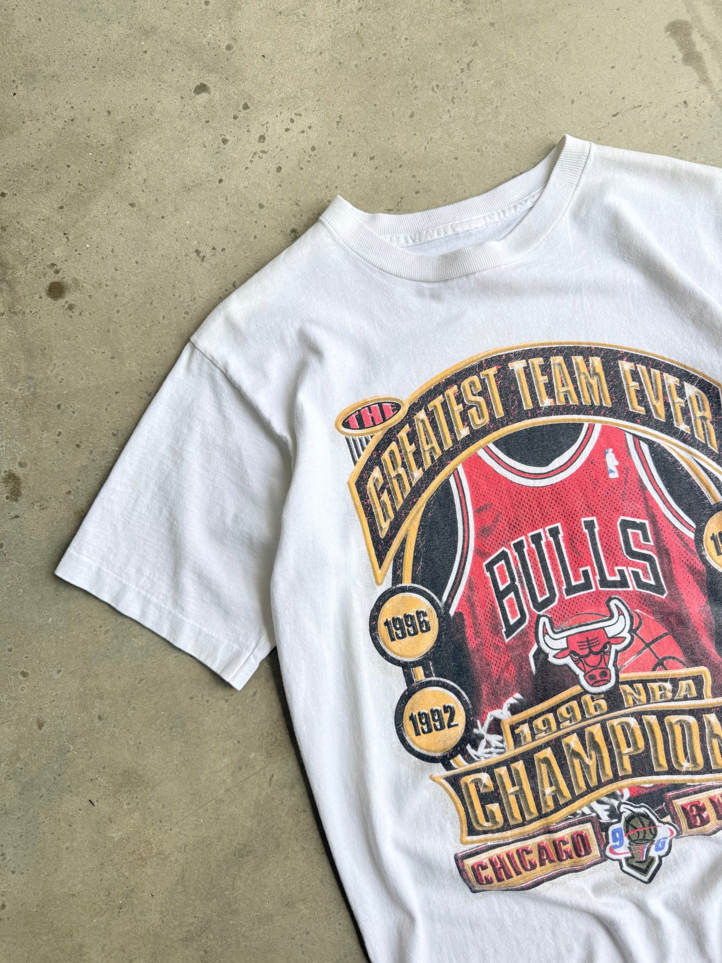 Vintage 90s Chicago Bulls Tee - XS