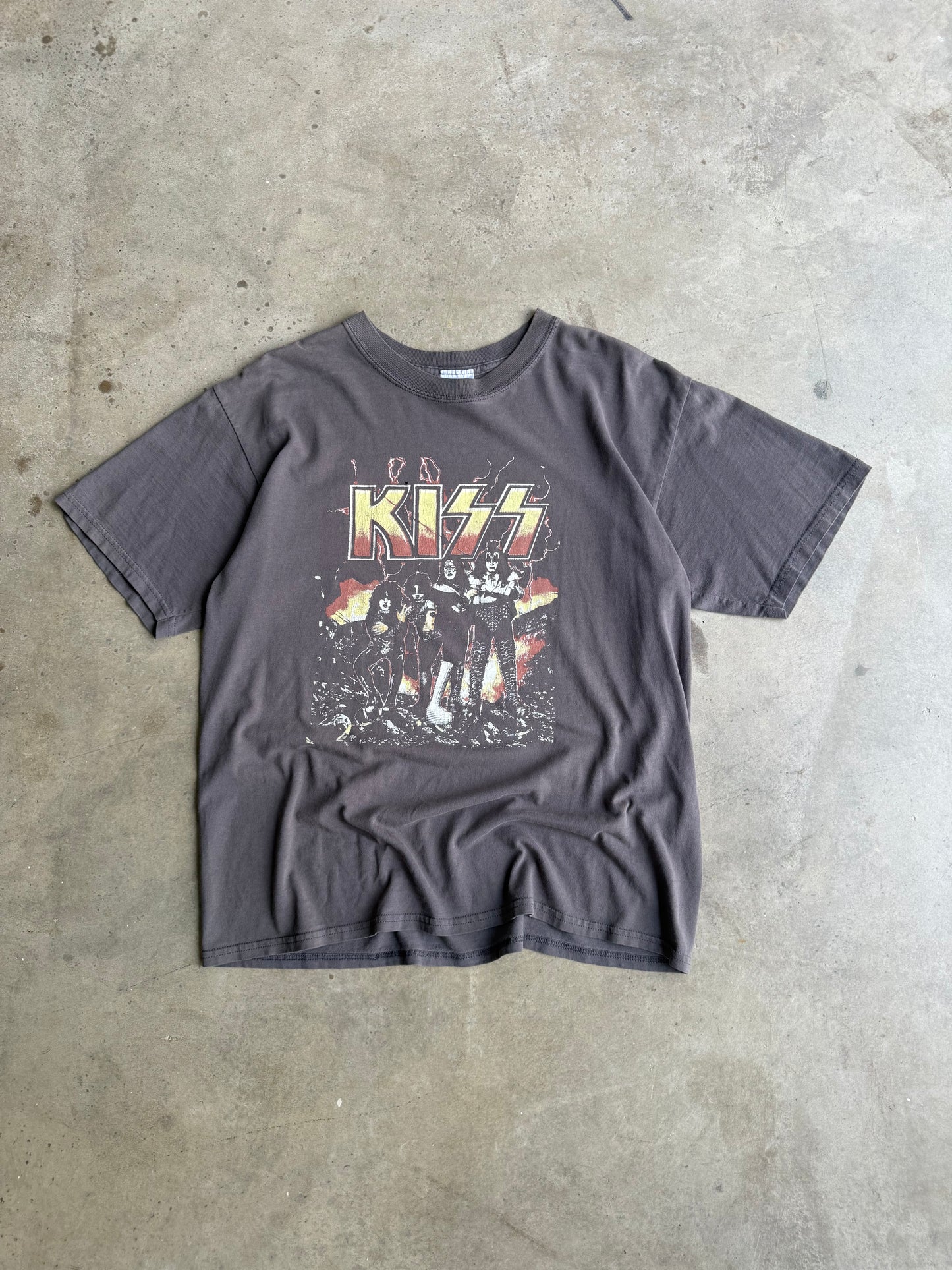 Vintage Faded Kiss Band Tee - L