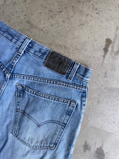 Vintage Washed Loose Silver Tab Levi Denim Shorts  - 32